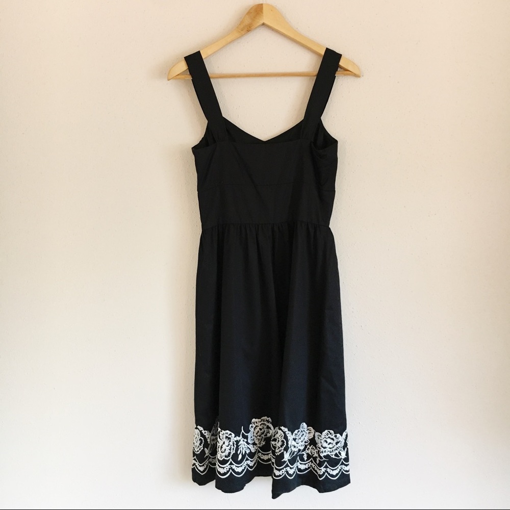 LOFT Black and White Floral Embroidered Dress - Picture 5 of 6